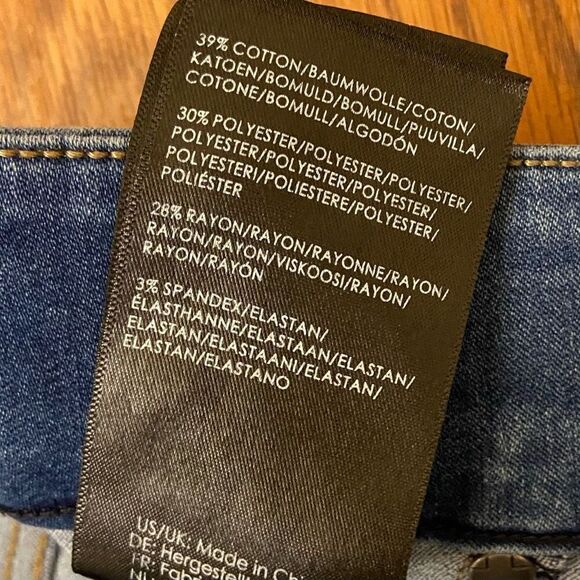 Liverpool The Capri Elastic Waist Pull On Jeans Light Wash Size 6 - Picture 4 of 5